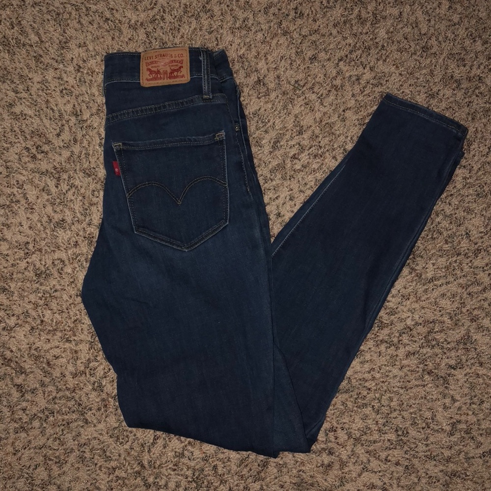 Levi’s high waisted skinny jean